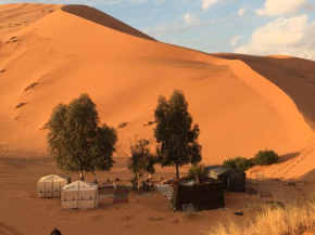 Nomadic Desert Camp Tours